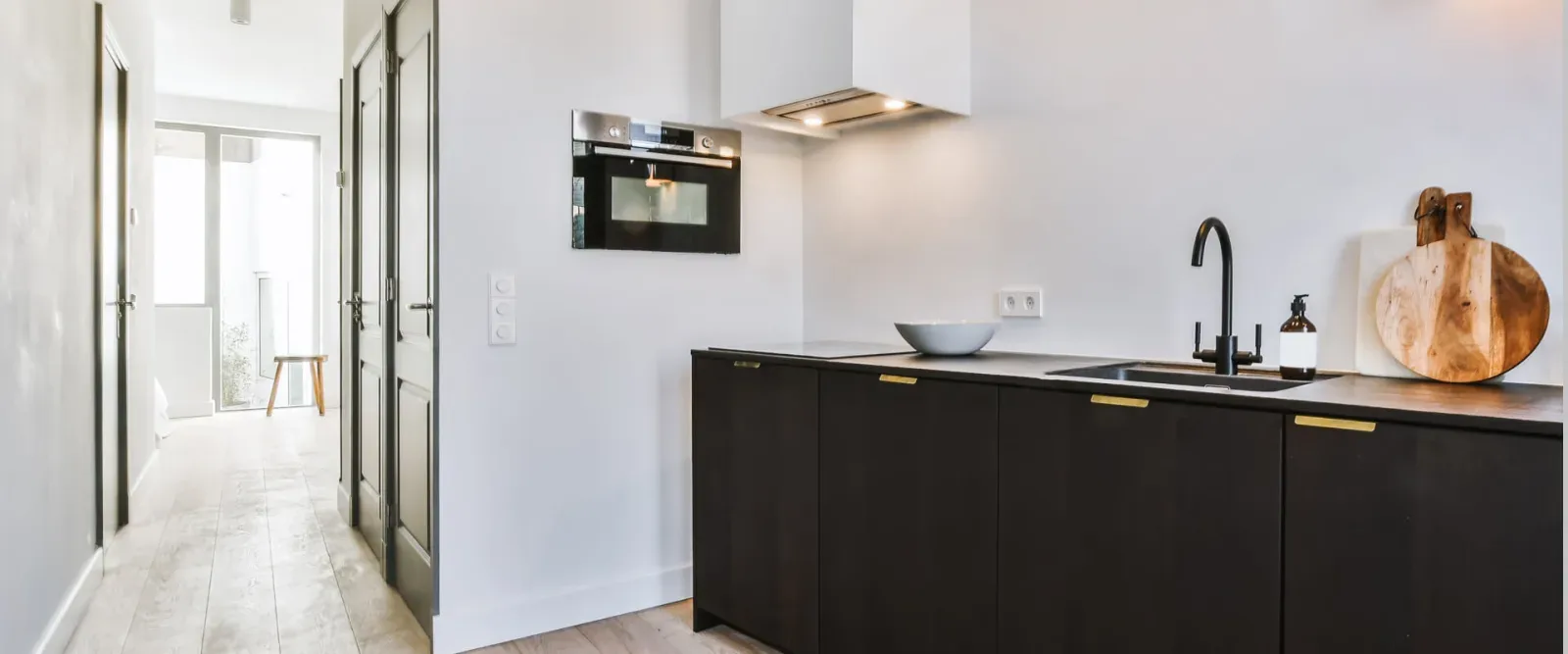 Team foto van Home 4 You Makelaars