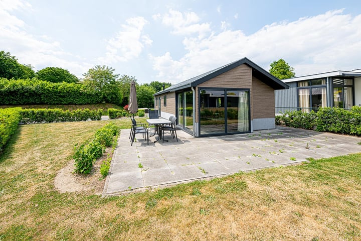 Hommelweg 2R-693 in Susteren foto