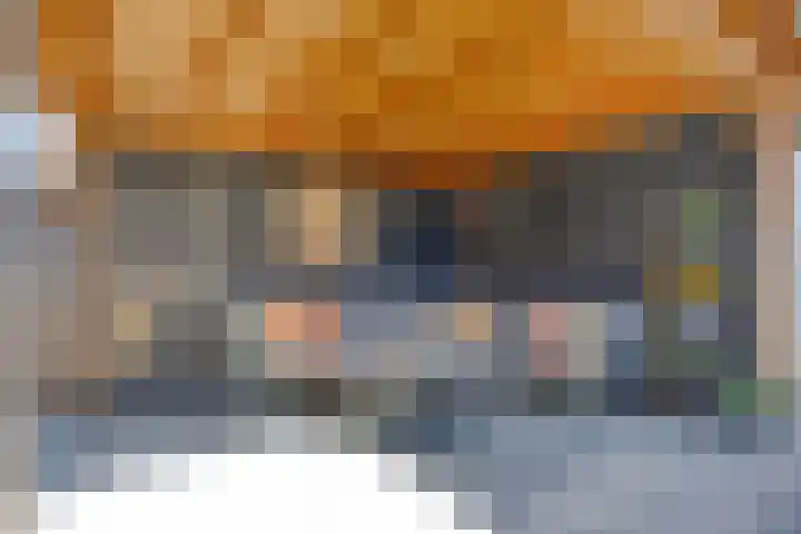 Honingbes 42 Borne thumbnail 29