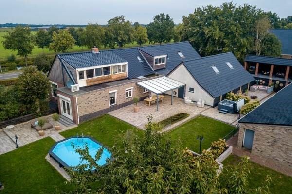 Foto van woning Hoofdkanaal OZ 109, Emmer-Compascuum