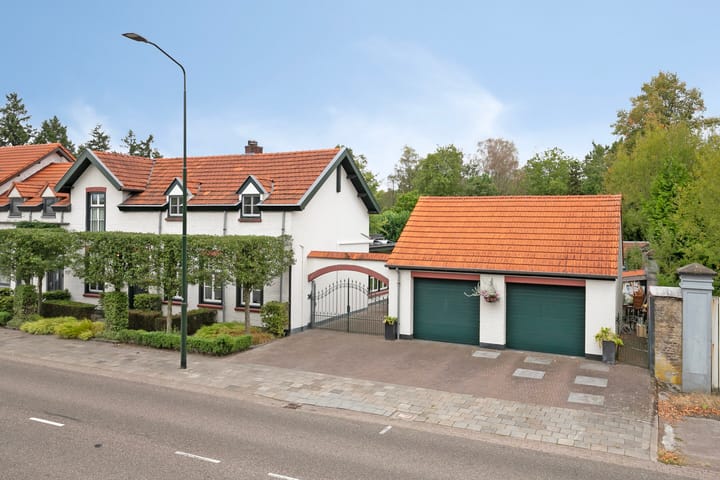 Hoofdstraat 102 in Budel-Dorplein foto
