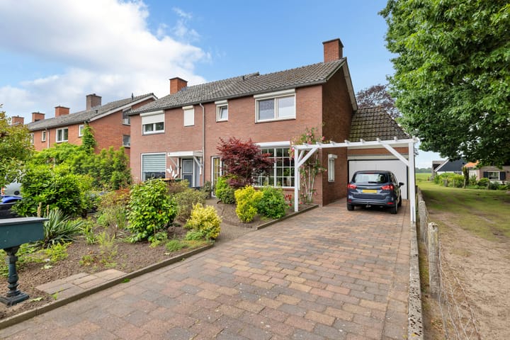 Hoofdstraat 34 in Overdinkel foto