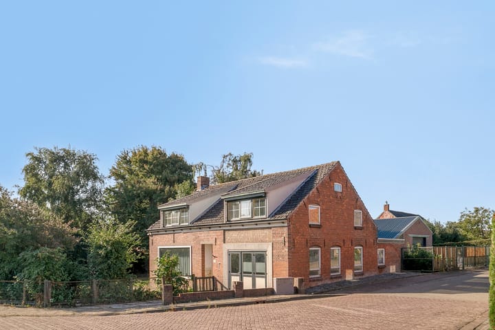 Hoofdstraat 99 in Ovezande foto