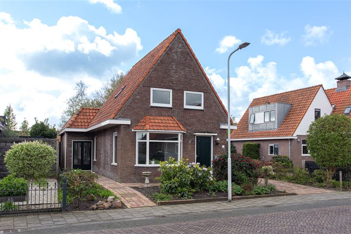Hoofdstraat West 81 in Wolvega foto
