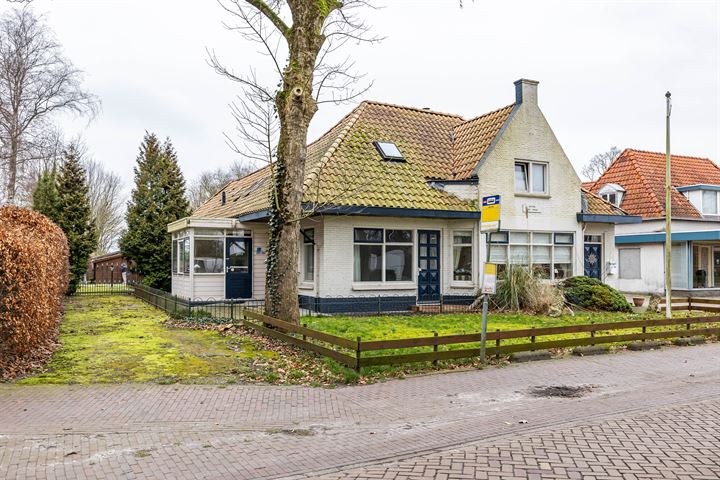 Hoofdweg 113 in Bellingwolde foto
