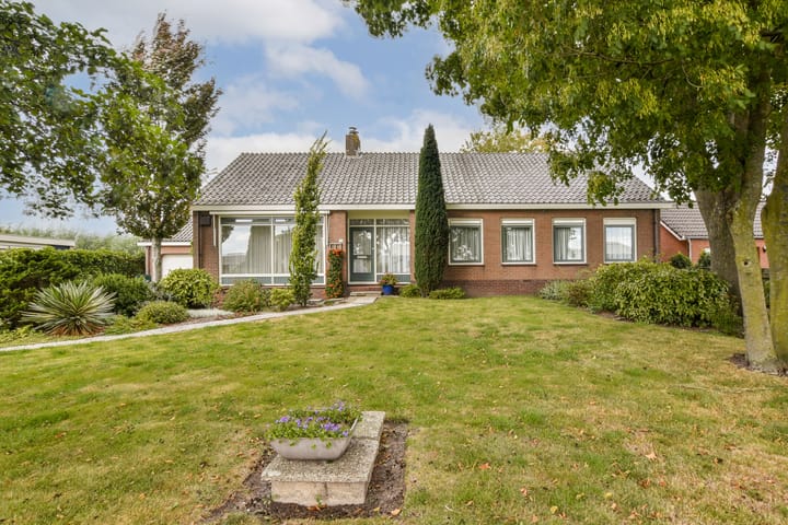 Hoofdweg 134 in Kudelstaart foto