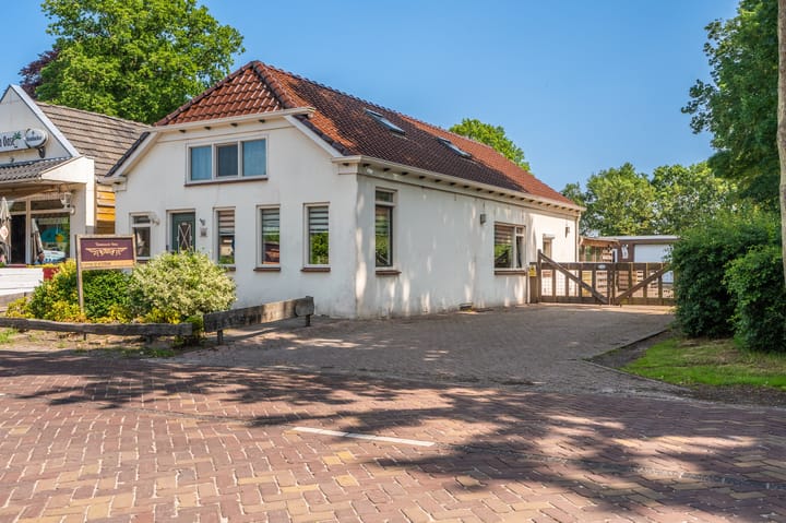 Hoofdweg 138 in Bellingwolde foto