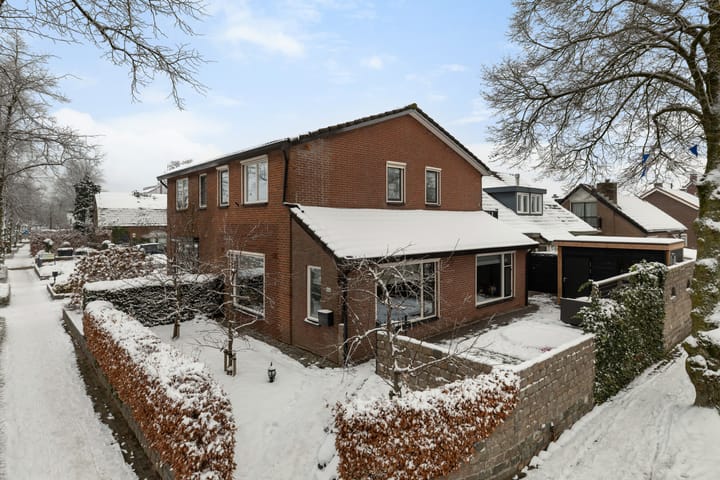 Hoofdweg 186 in Ederveen foto