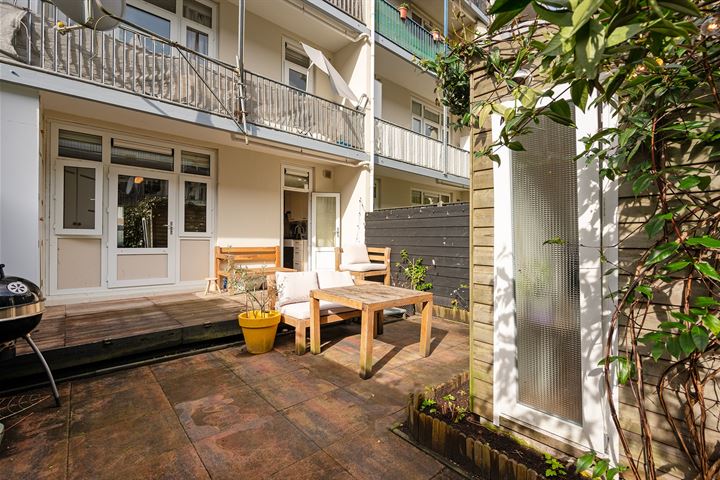 Hoofdweg 222-H in Amsterdam foto