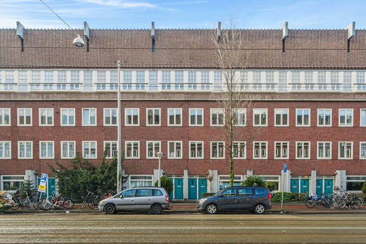 Hoofdweg 375-2 in Amsterdam foto