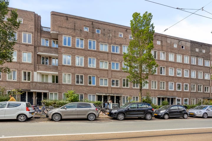 Hoofdweg 451-1 in Amsterdam foto