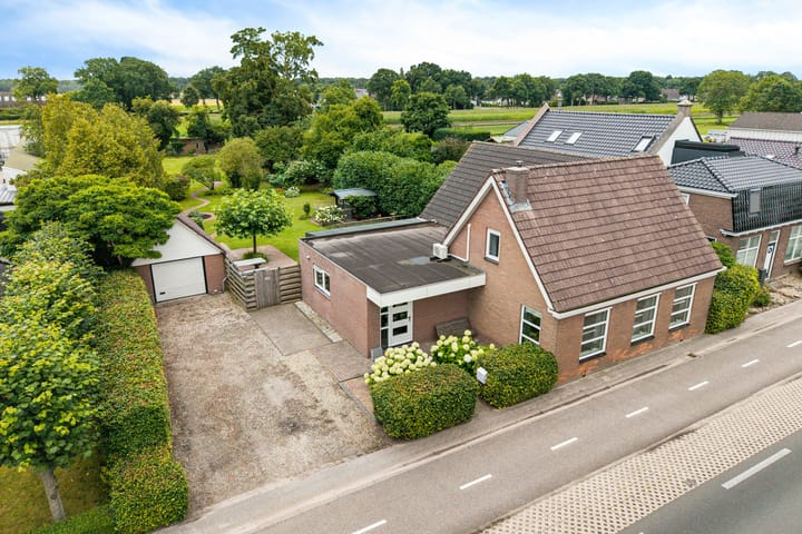 Hoofdweg 60 in Smilde foto