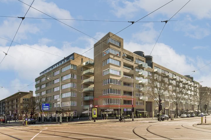 Hoofdweg 668 in Amsterdam foto