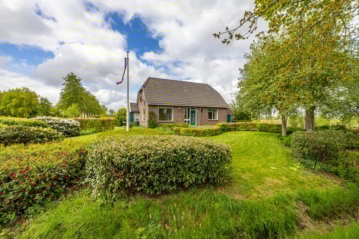 Hoofdweg 6A in Scharmer foto