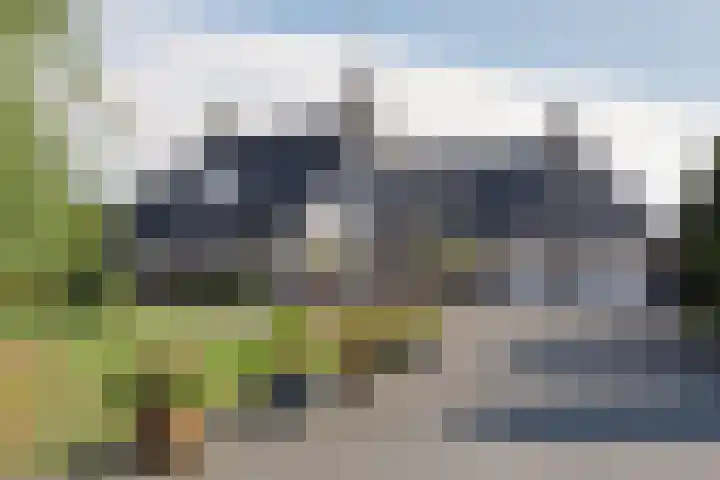 Hoofdweg 77 en De Kwakel