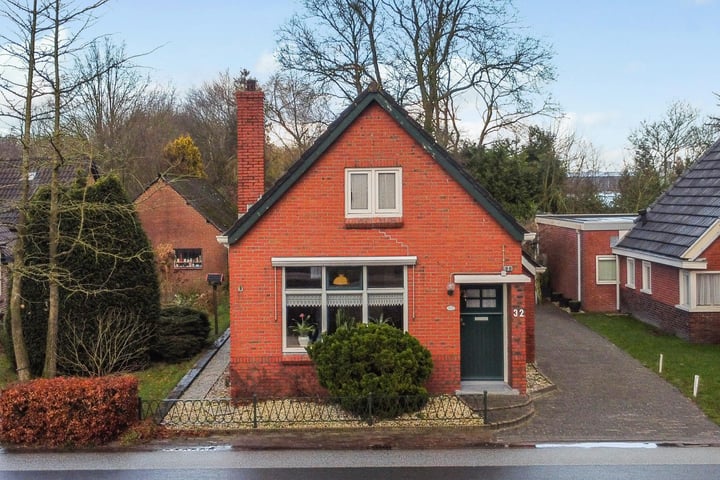 Hoofdweg-Boven 32 in Haulerwijk foto