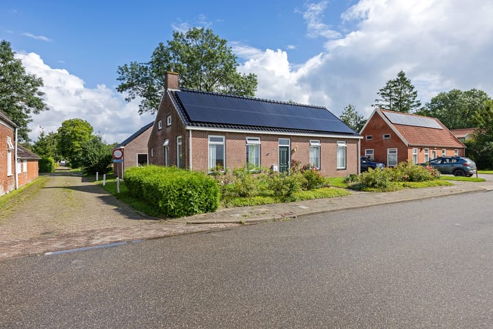 Hoofdweg Oost 31 in Nieuwolda foto