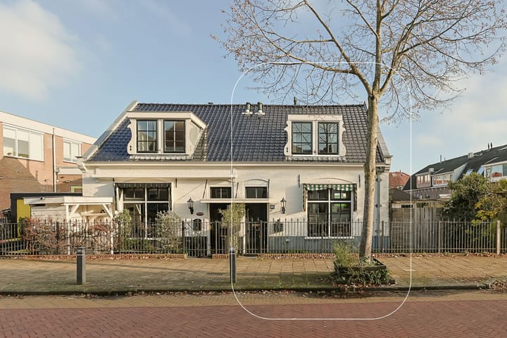 Hooftstraat 180 in Alphen aan den Rijn foto