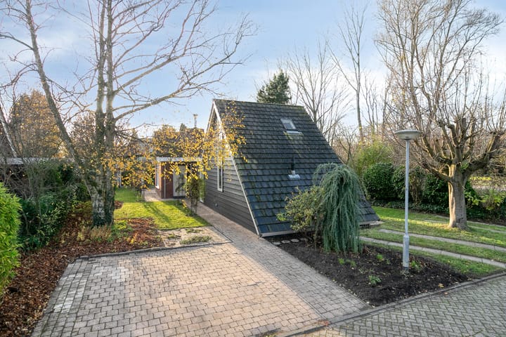 Hoogerwerfsweg "De elf Boompjes" 14 in Bruinisse foto