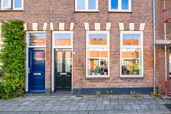 Hoogravenseweg 6 in Utrecht foto