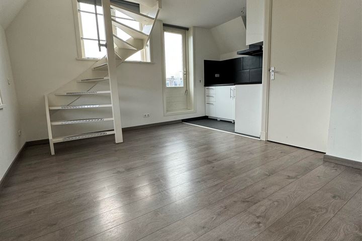 Hoogravenseweg 94C in Utrecht foto