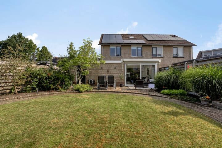 Hooizolder 234 in Drachten foto