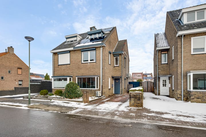 Hoolstraat 12 in Beek