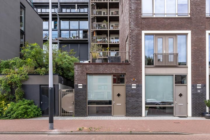 Houthavenkade 45 in Amsterdam foto