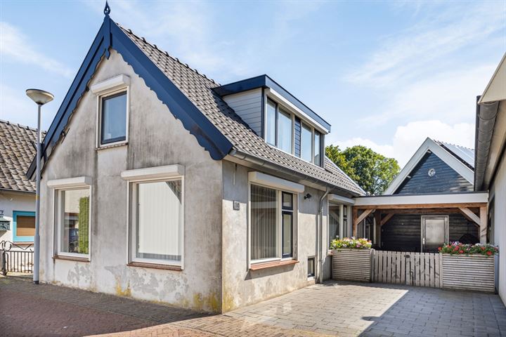 Hovendsestraat 19 in Brakel foto