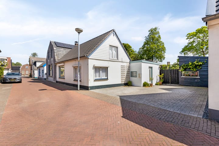 Hovendsestraat 9 in Brakel foto