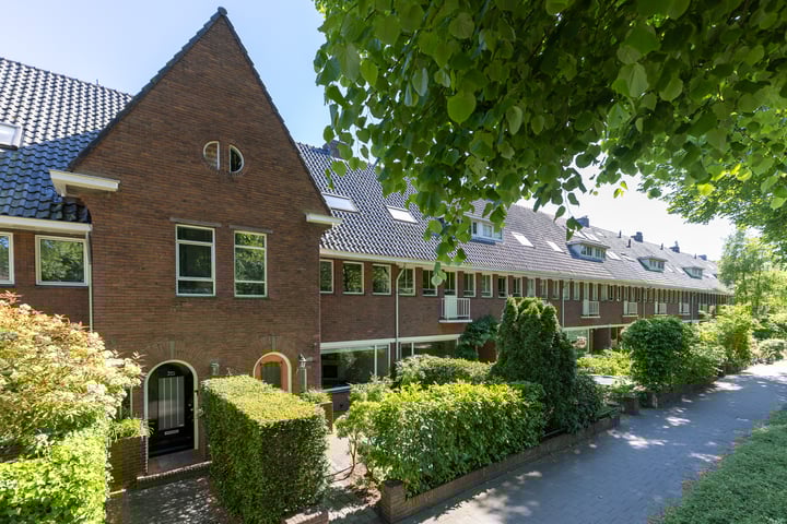 Huizerweg 110 in Bussum foto