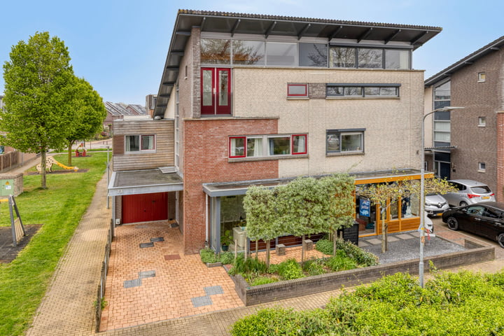 Hunneschansallee 73 in Duiven foto