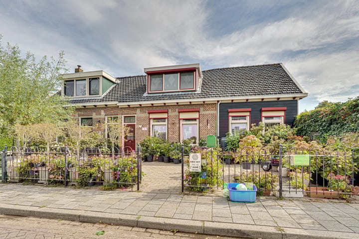 I.G.J.van den Boschstraat 19 in Wilhelminadorp foto