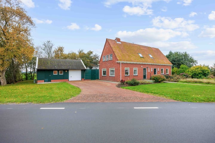 Ideweersterweg 5 in Meedhuizen foto