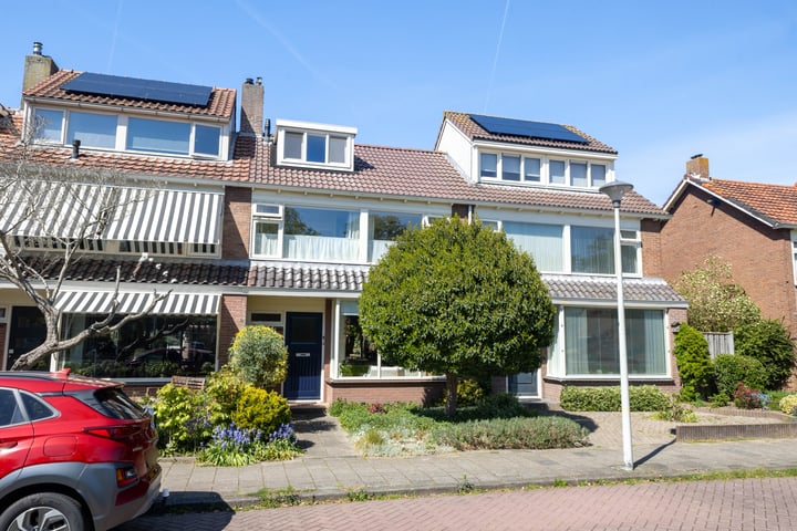 Iepenlaan 49 in Castricum foto