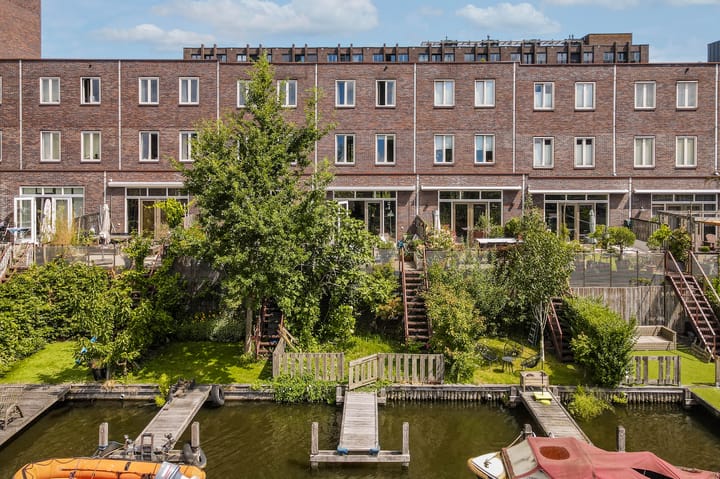 IJburglaan 1534 in Amsterdam foto