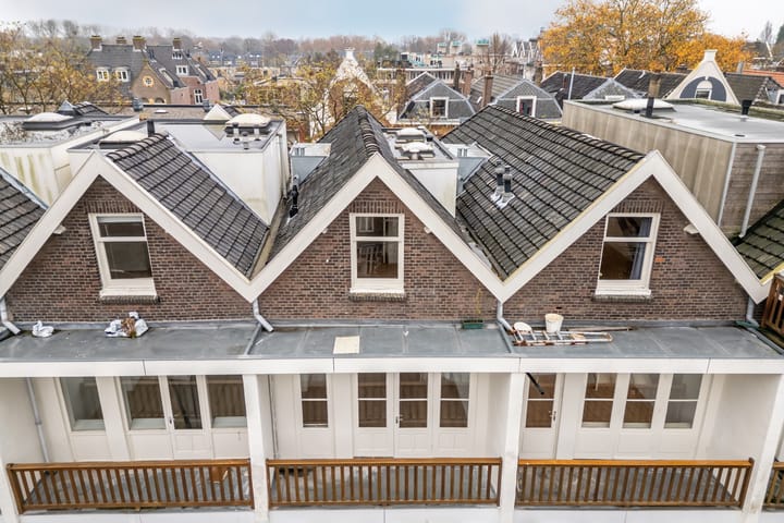 IJsclubstraat 21A-03 in Rotterdam foto