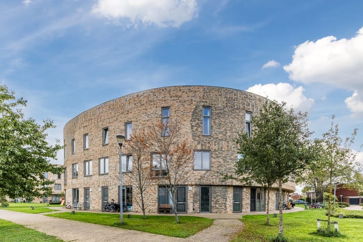 IJslandpark 38 in Haarlem foto