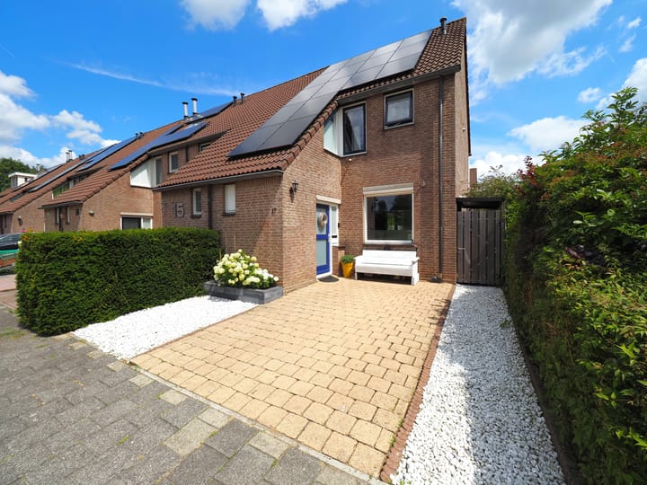 IJspolderweg 17 in Papendrecht foto