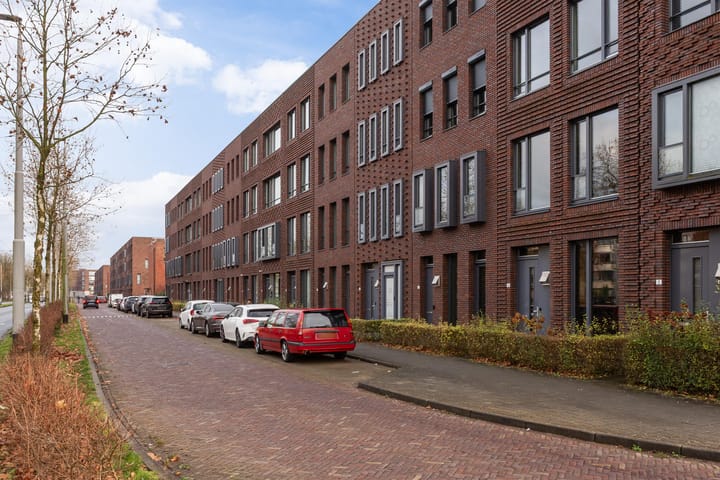 IJssellaan 4 in Arnhem foto