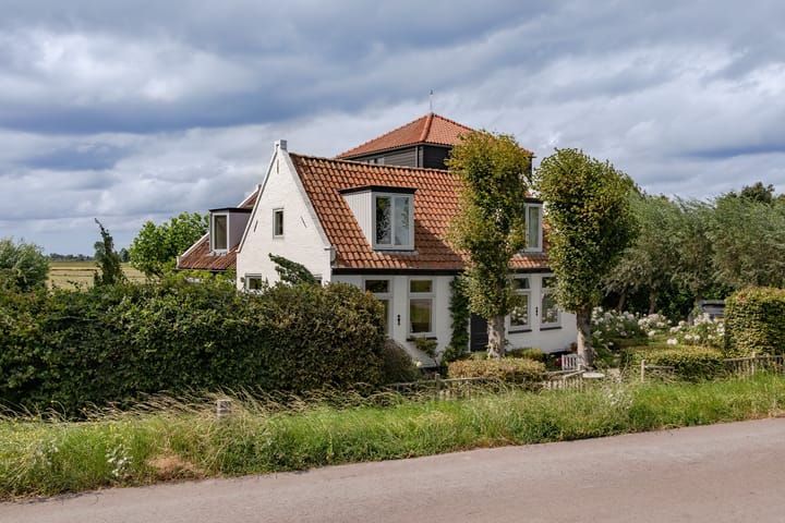 IJsselmeerdijk 26 in Warder foto