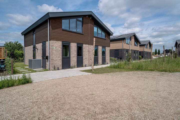 IJzeroven 12 in Wehl foto