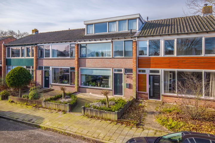 Irenestraat 6 in Rheden foto