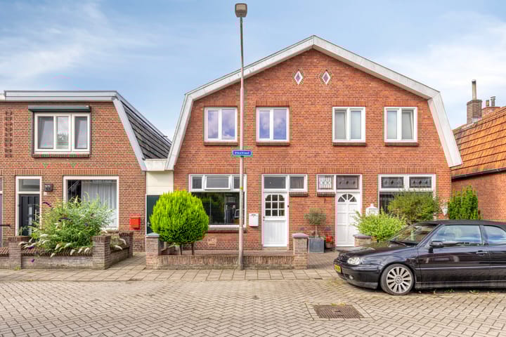 Irisstraat 37 in Almelo foto
