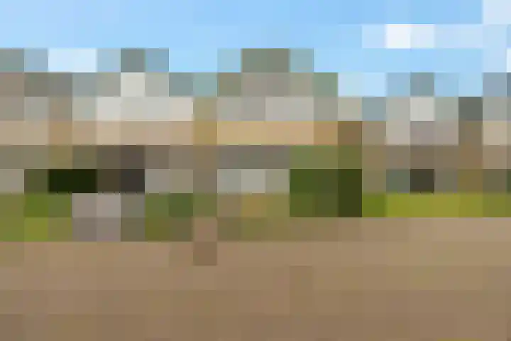 It Eilân 32 in Heeg