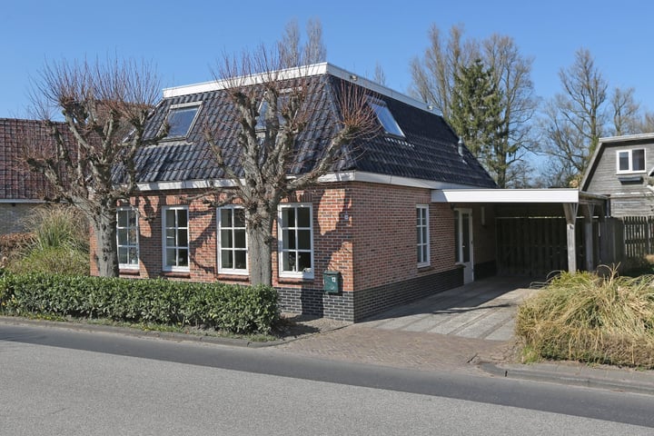 It West 12 in Augustinusga foto