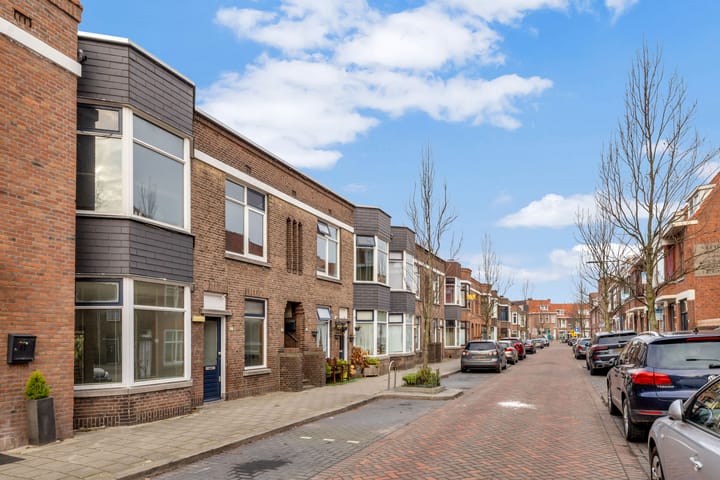 J A Alberdingk Thijmstraat 65A in Schiedam