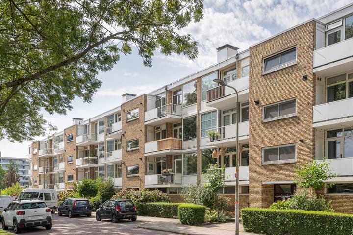 J A Beyerinkstraat 105 in Nieuwerkerk aan den IJssel foto