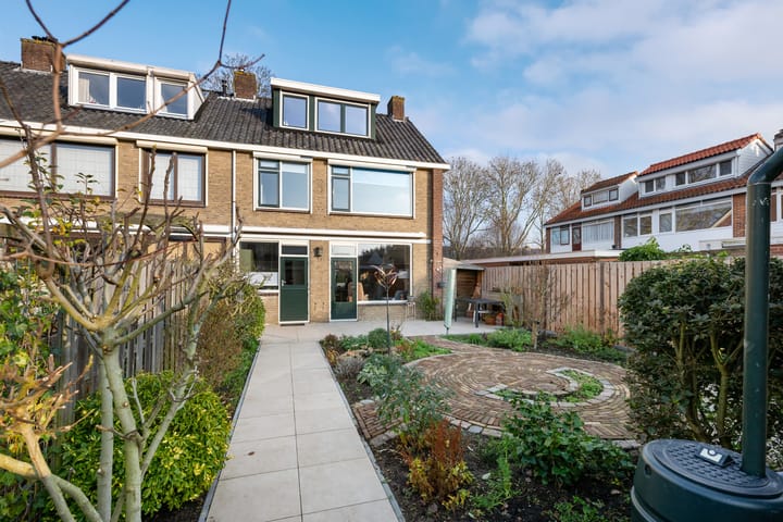 J A Beyerinkstraat 81 in Nieuwerkerk aan den IJssel foto