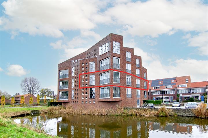 J. Bijhouwersstraat 65 in Velserbroek foto